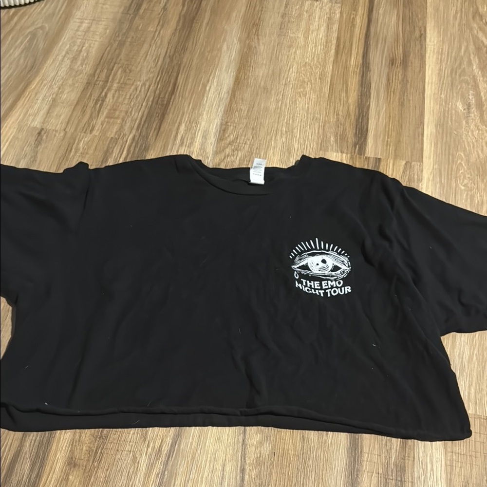 Black Graphic Crop Top